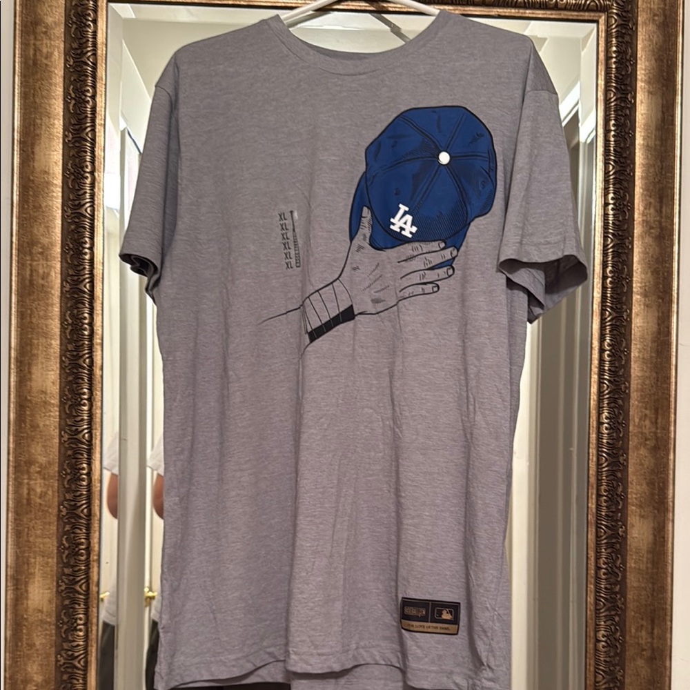 New Era Gray and Blue Graphic Men's T-Shirt